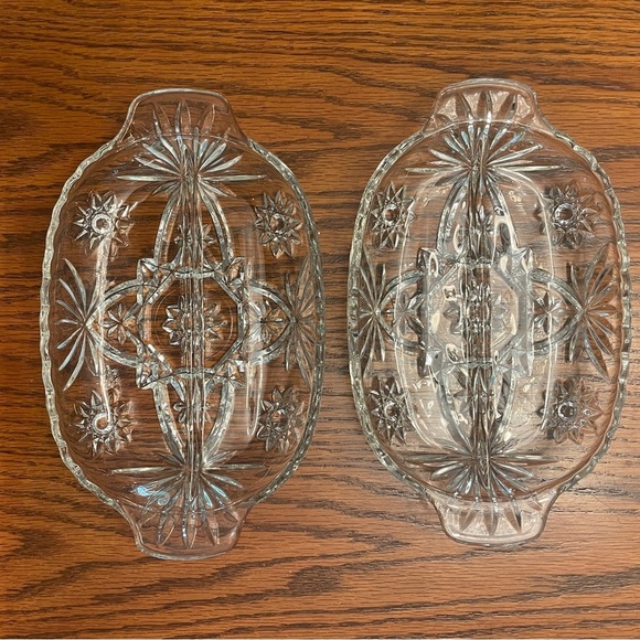 Set of 2 Identical Depression Cut Glass Divided Relish Trays Clear Oval Star - Picture 3 of 13
